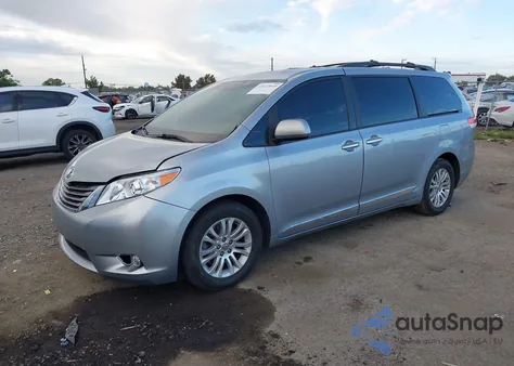 2012 Toyota Sienna Xle V6 8 Passenger from USA, damaged, VIN 5TDYK3DC4CS179423